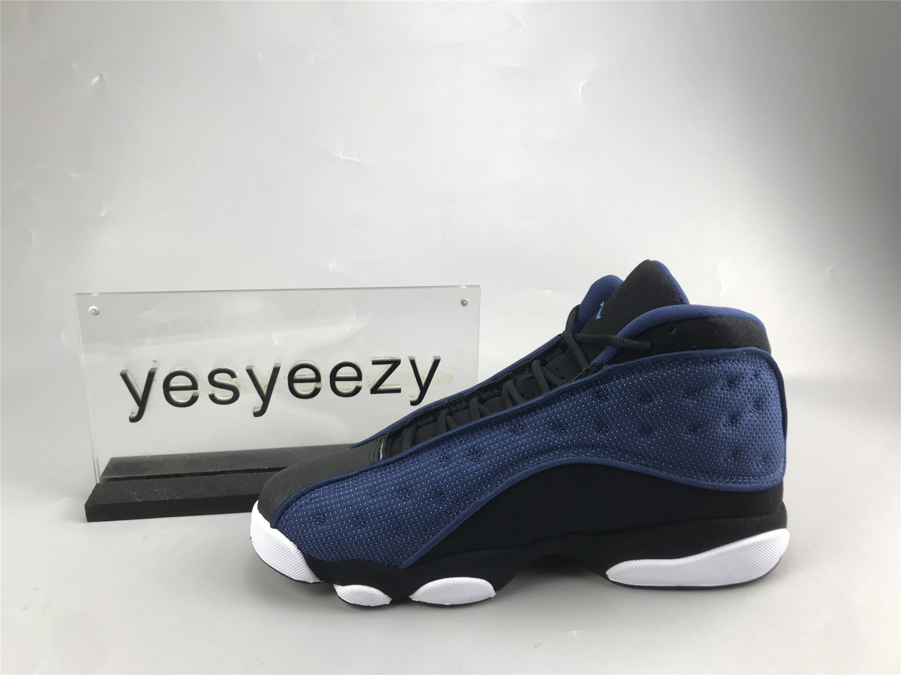 UA AIR JORDAN 13 RETRO 