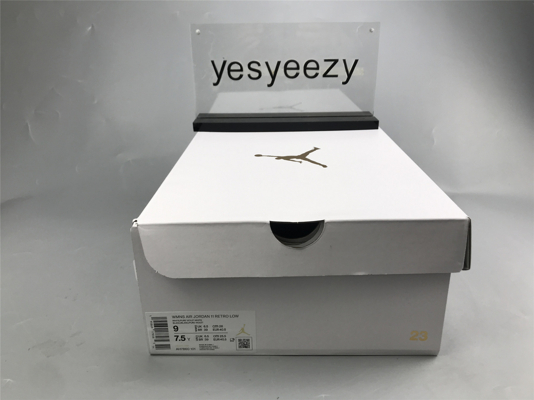 UA AIR JORDAN 11 LOW "PURE VIOLET"