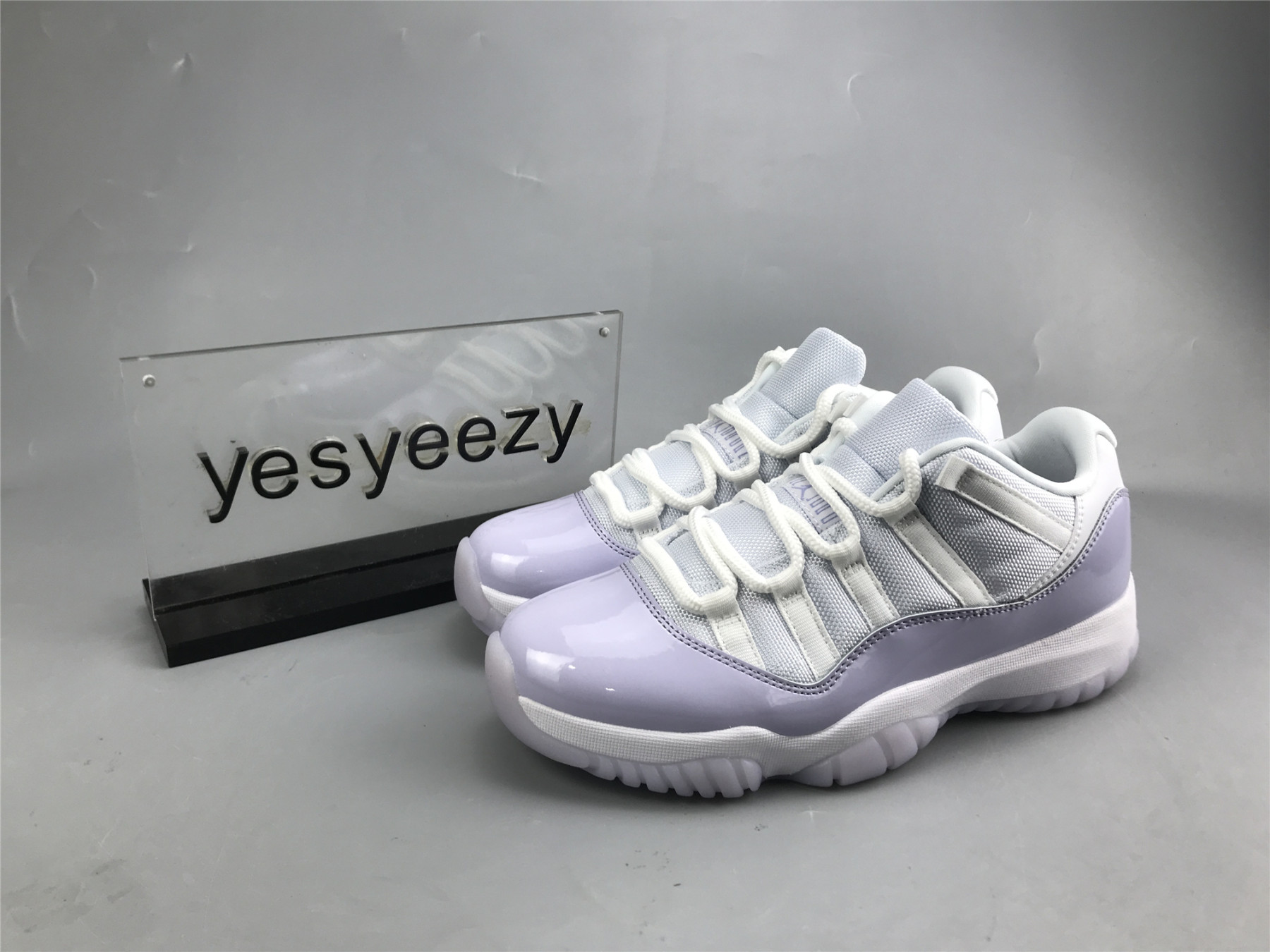 UA AIR JORDAN 11 LOW "PURE VIOLET"