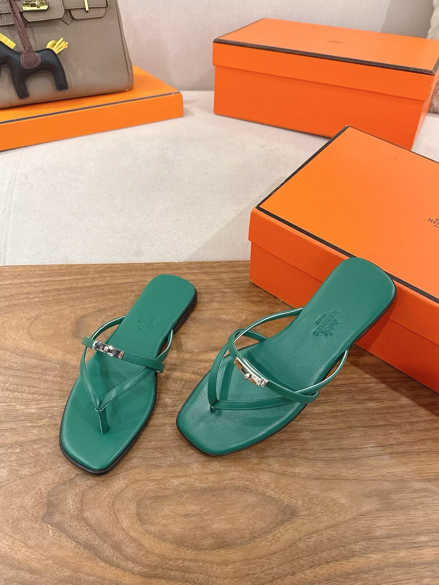 UA Hermès Miss Sandals