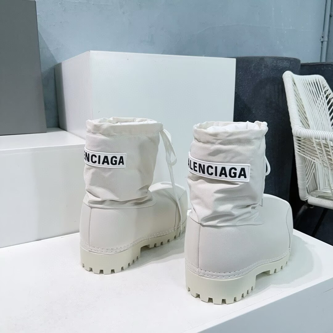 UA Balenciaga Boot