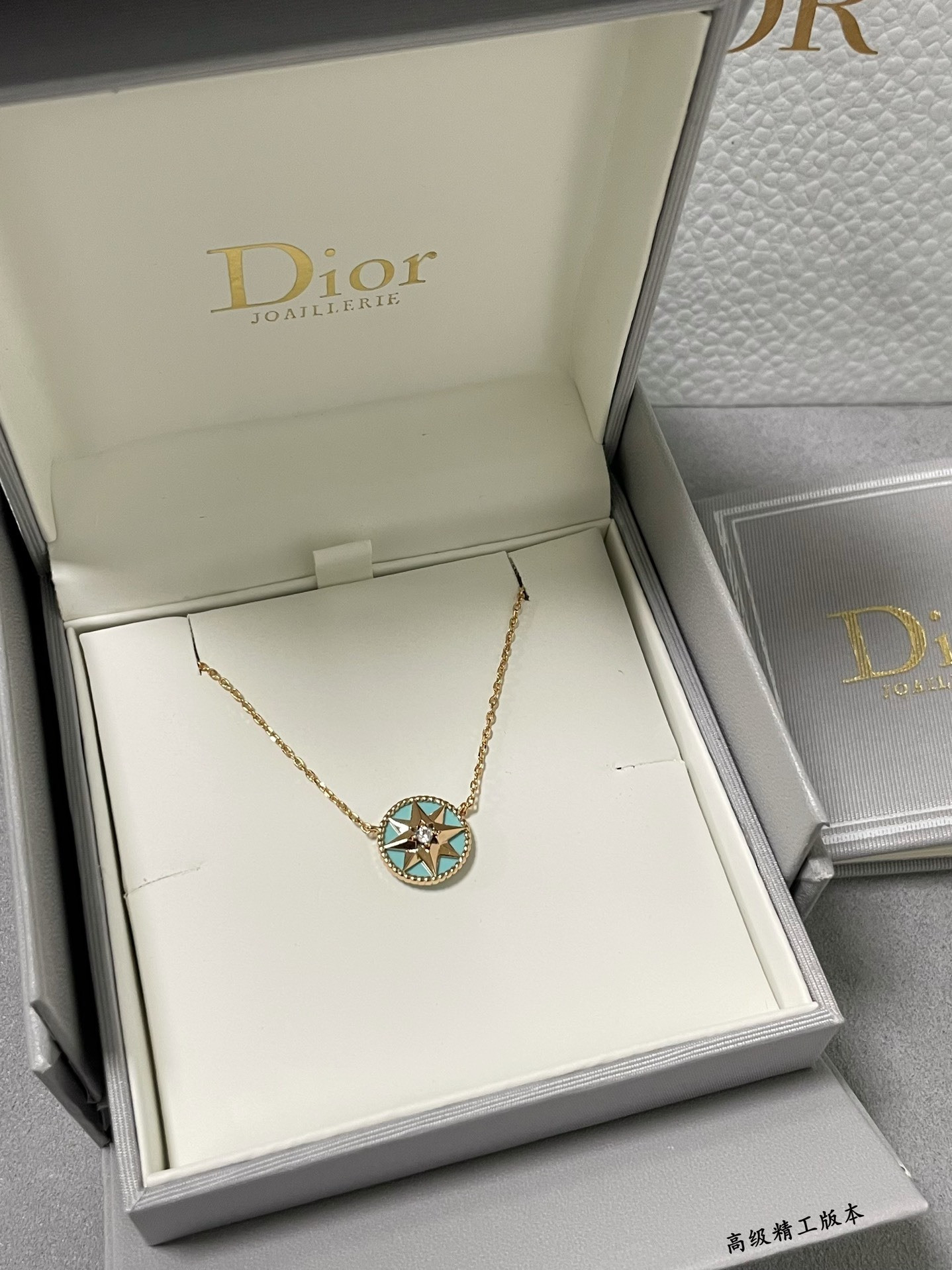 D10r Rose des Vents Necklace