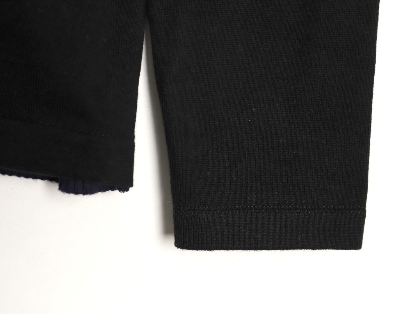 LOEWE Knitting Sweaters