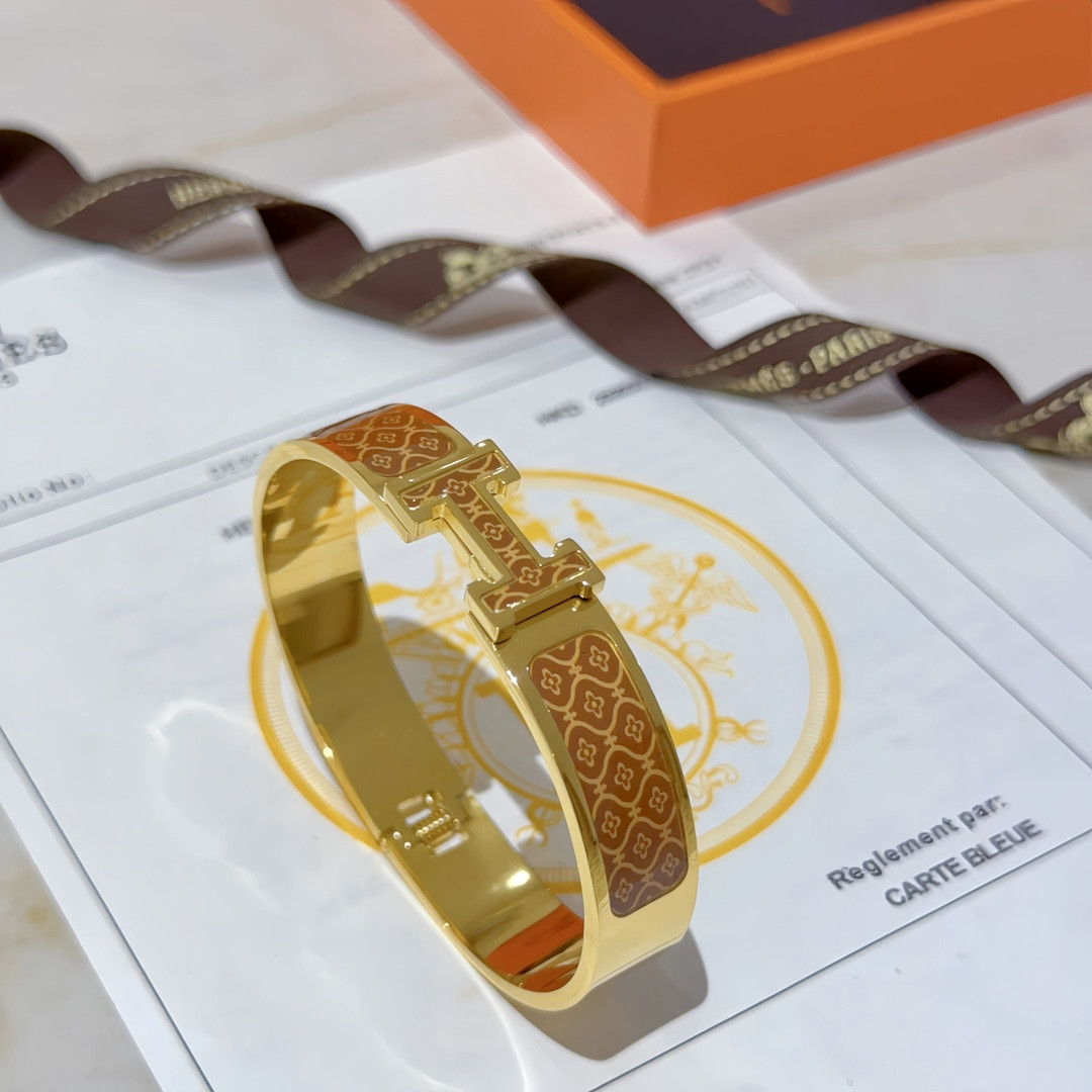 Hermes enamel Bracelet
