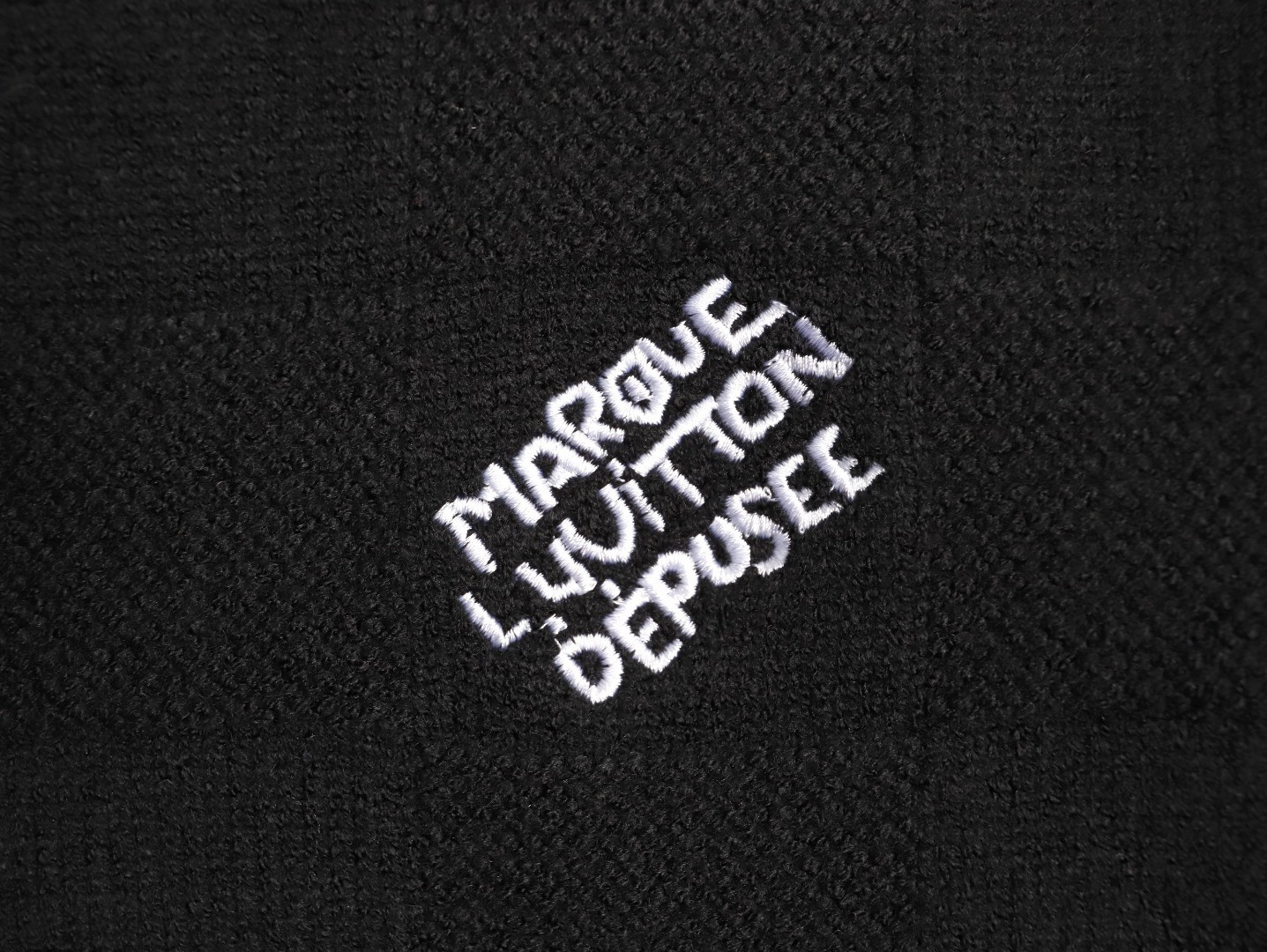 L0vis Vvtt0n LV 25ss Knitting Sweaters