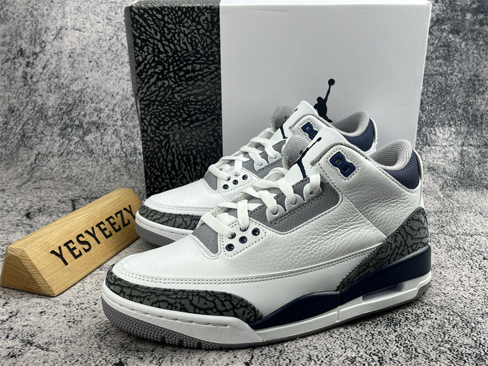 UA AIR JORDAN 3 RETRO 