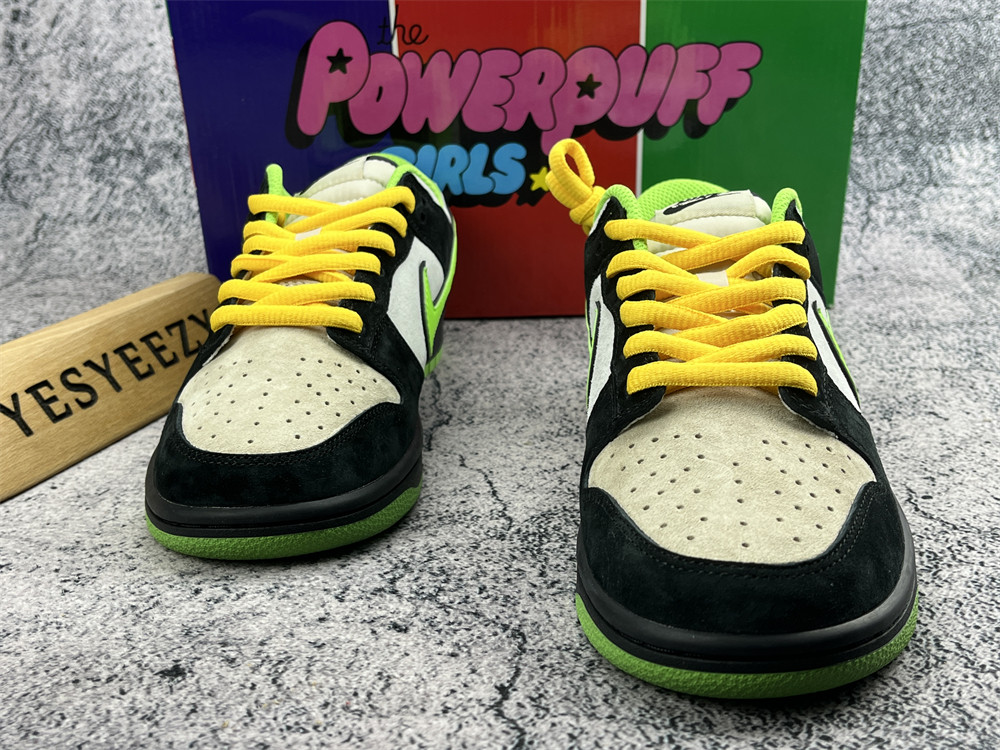 UA NIKE SB X POWERPUFF GIRLS DUNK LOW