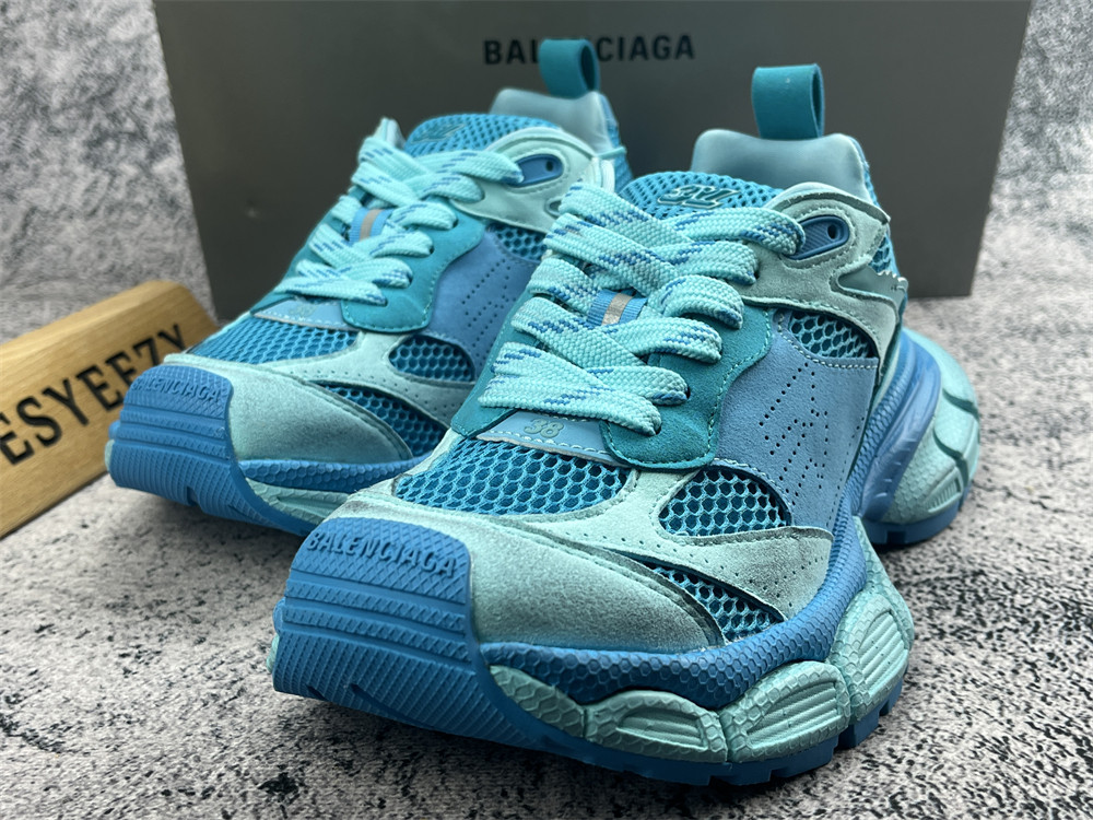 UA 3XL Suede LT.Blue