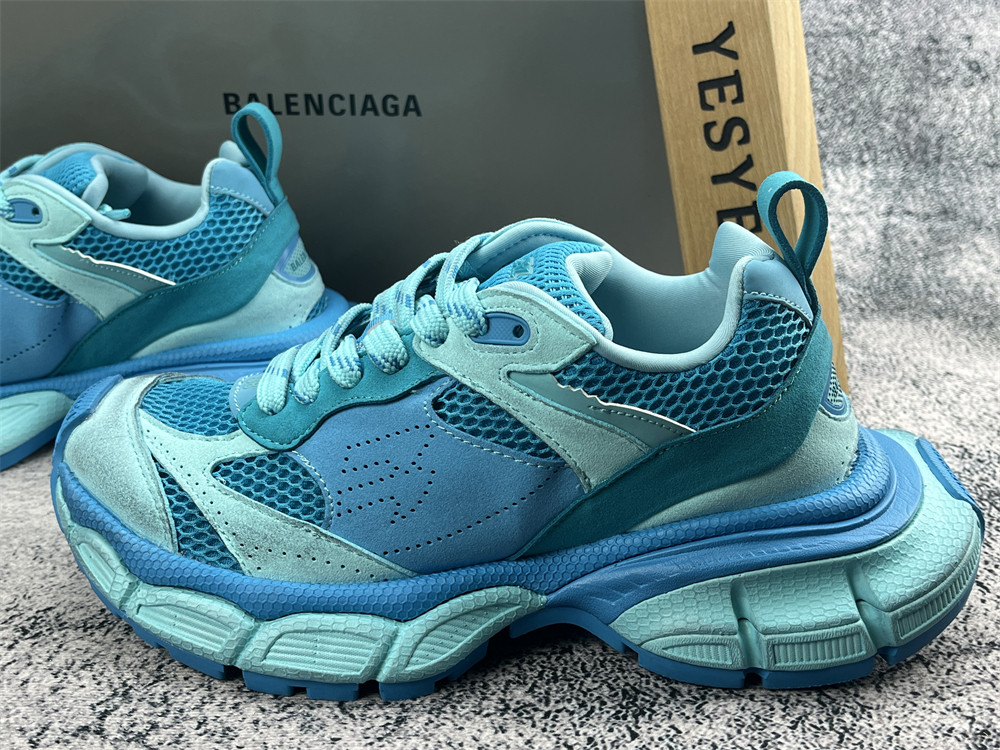 UA 3XL Suede LT.Blue