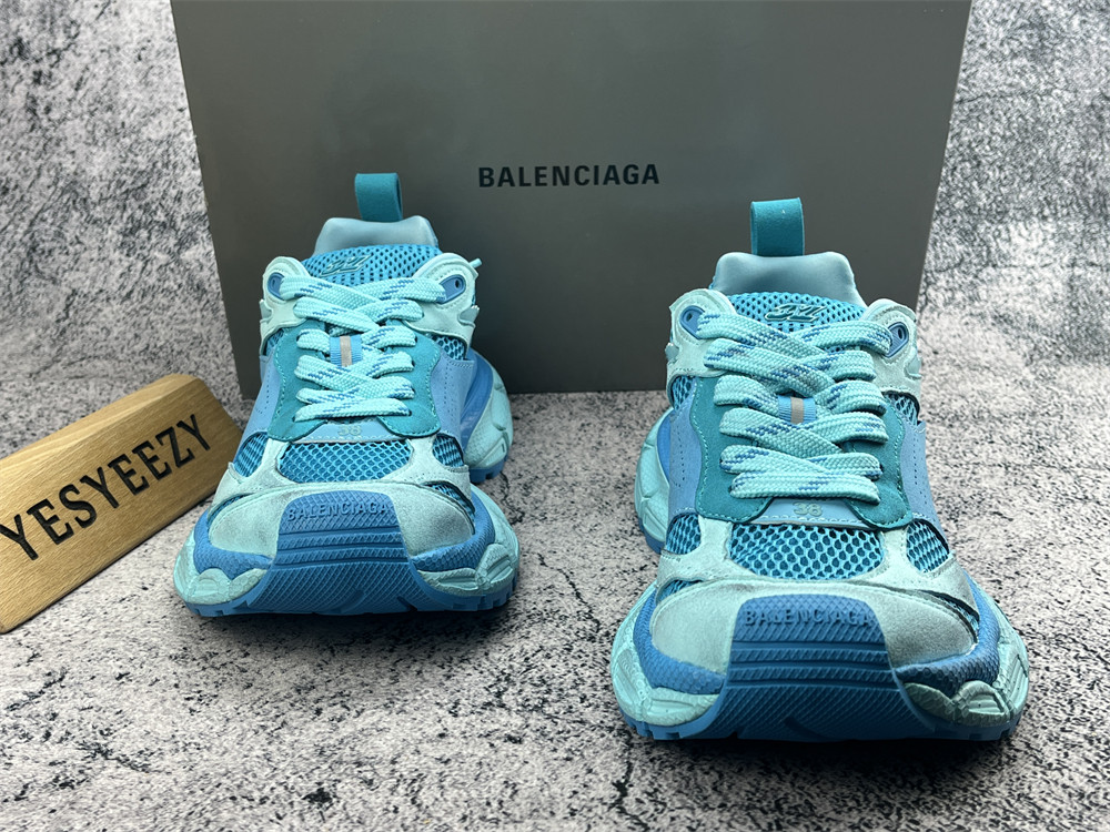 UA 3XL Suede LT.Blue