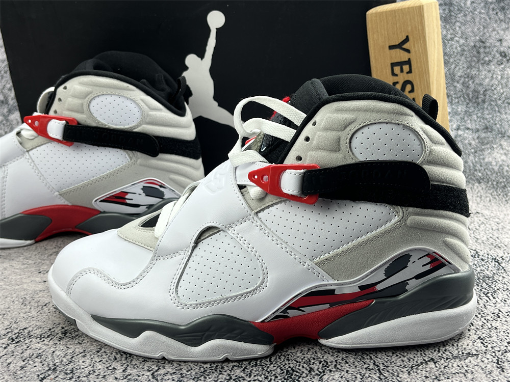 UA AIR JORDAN 8 RETRO 