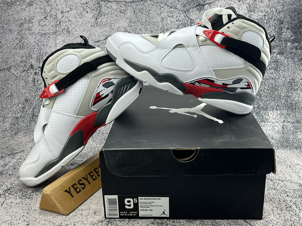 UA AIR JORDAN 8 RETRO 