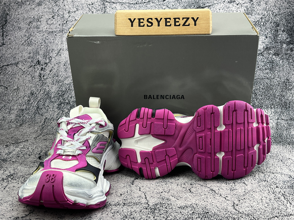 UA Cargo Sneaker Pink