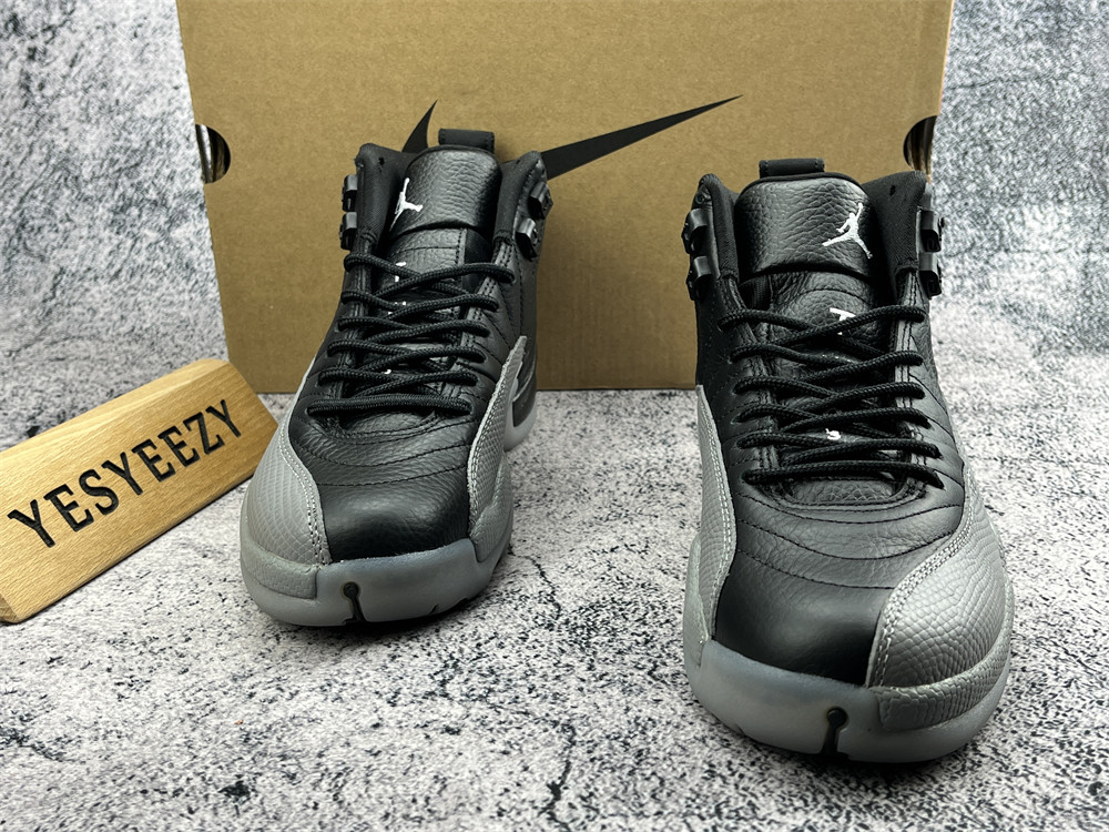 UA AIR JORDAN 12 RETRO 