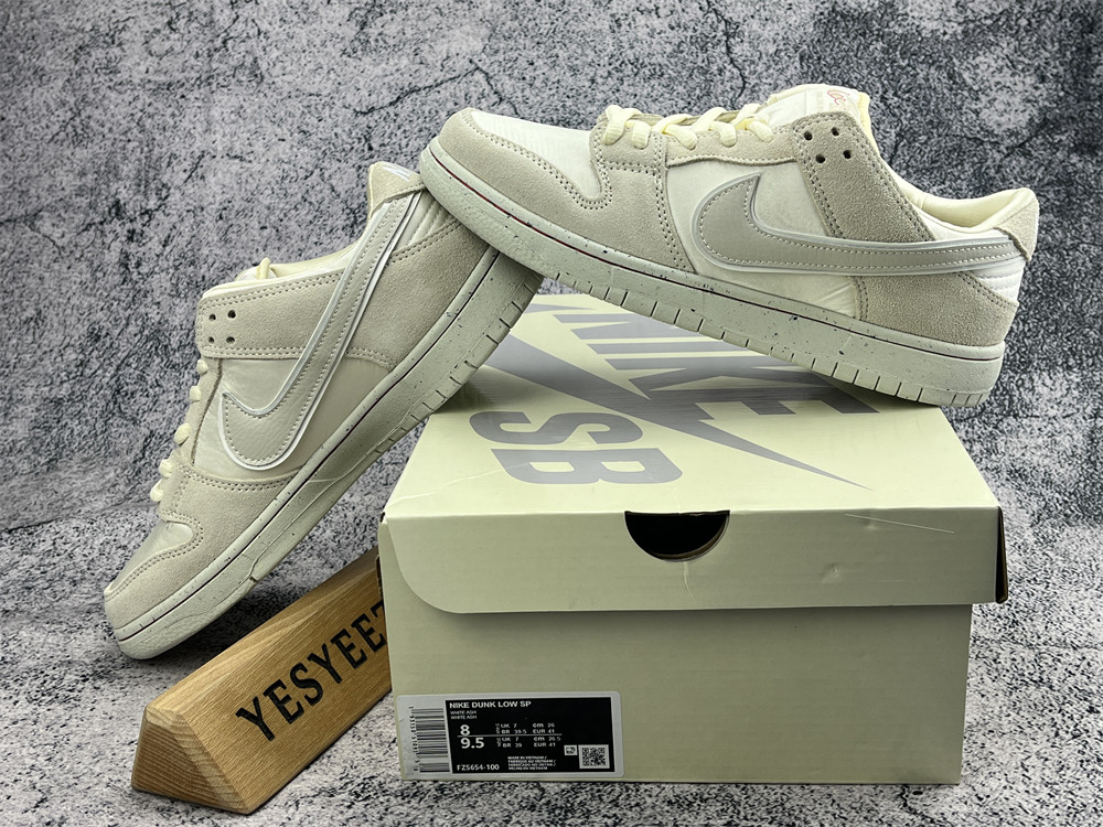 UA DUNK LOW PREMIUM SB 