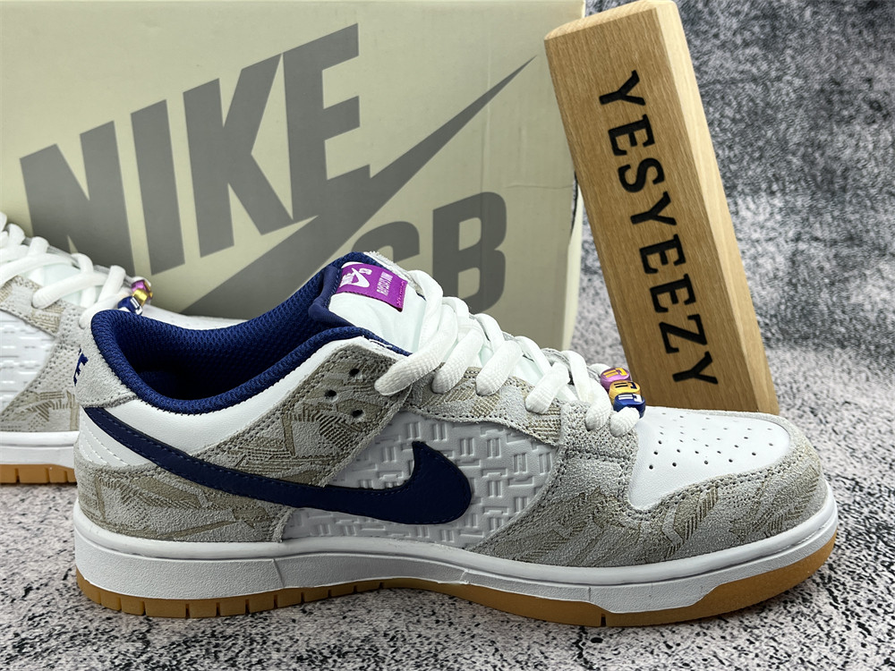 UA RAYSSA LEAL X DUNK LOW SB 