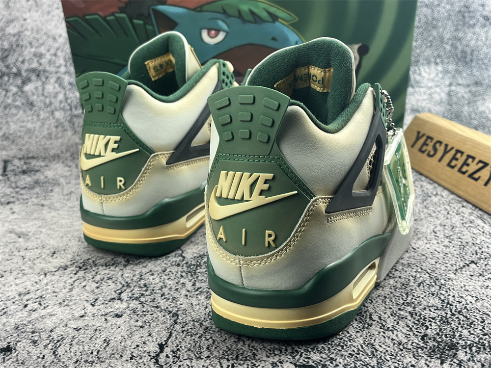 UA WMNS AIR JORDAN 4 2024