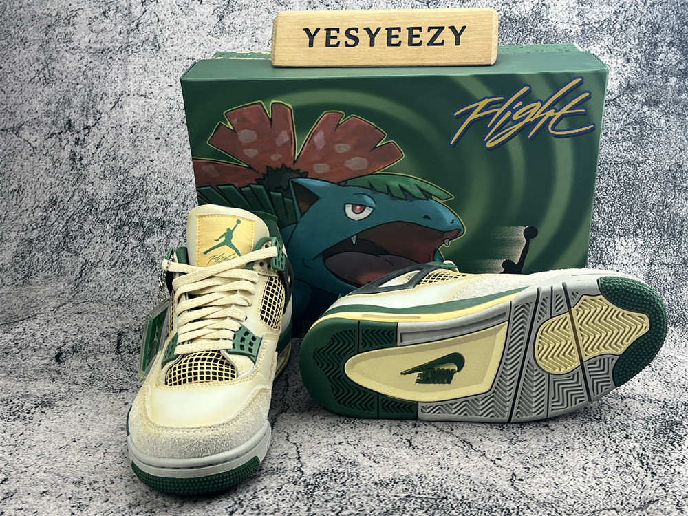 UA WMNS AIR JORDAN 4 2024