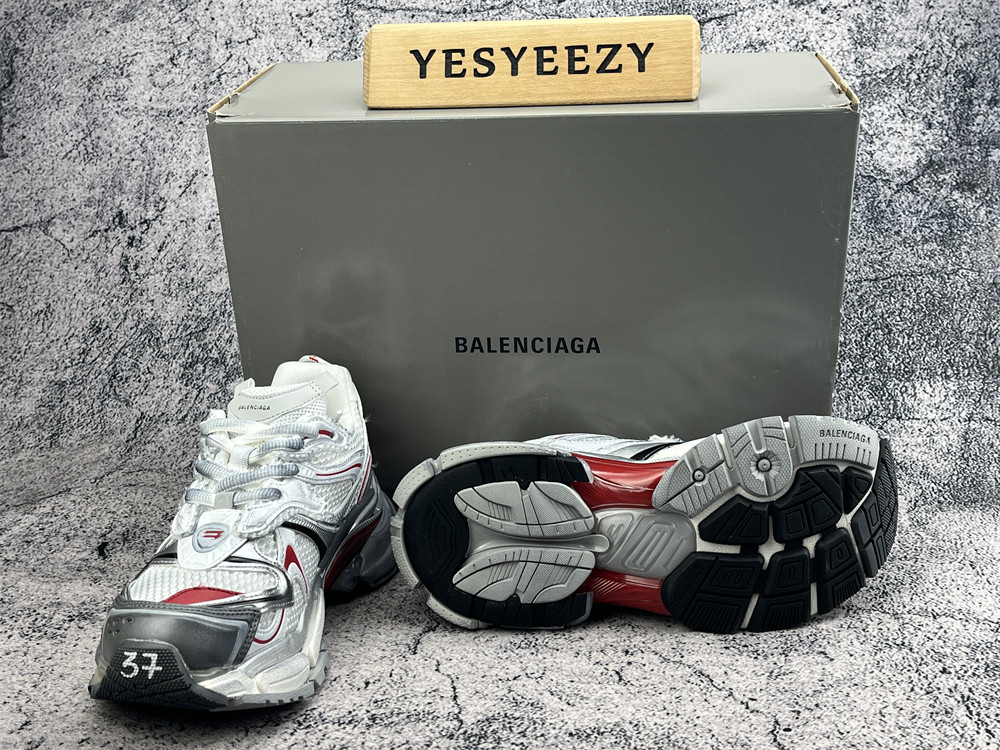 UA RUNNER GREY WHITE RED