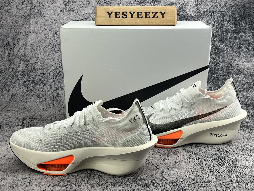 UA AIR ZOOM ALPHAFLY NEXT% 3 