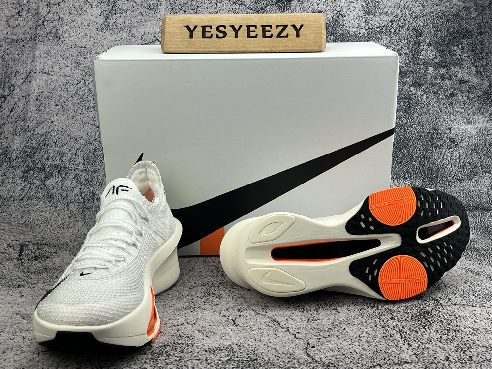 UA AIR ZOOM ALPHAFLY NEXT% 3 