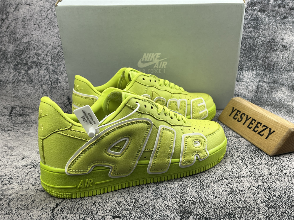 UA Nike Air Force 1 Low