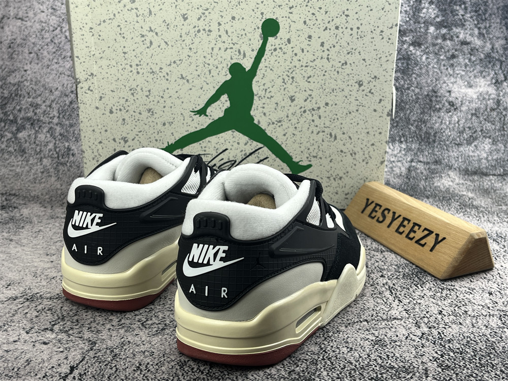 UA Jordan 4 RM Canyon Rust