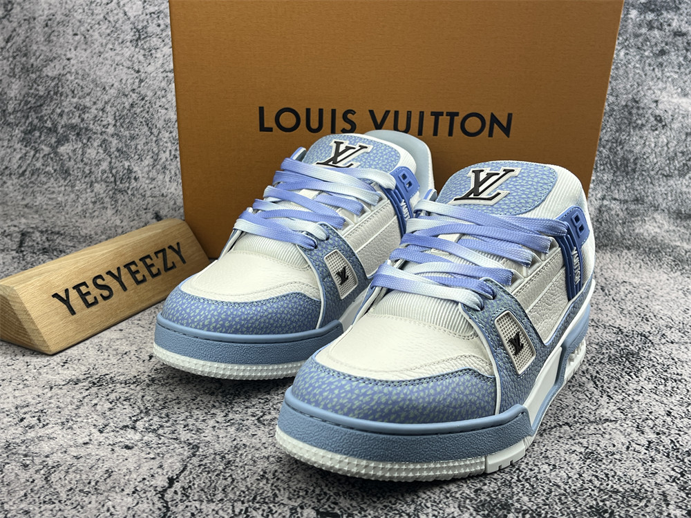 UA LV Trainer Sneaker