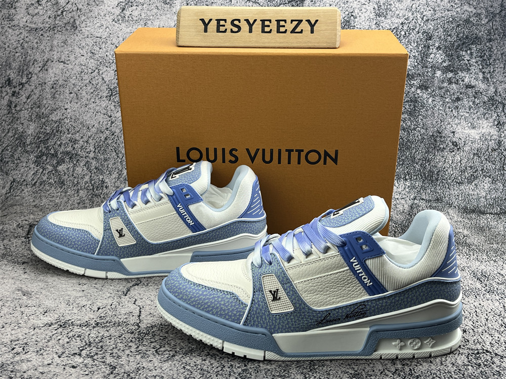 UA LV Trainer Sneaker