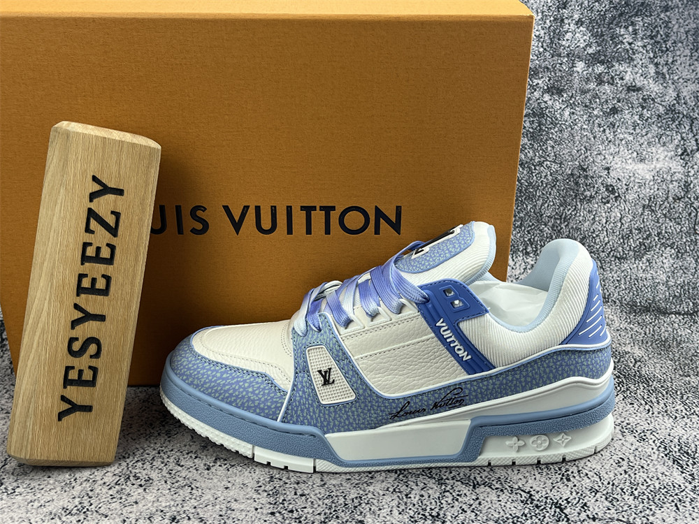 UA LV Trainer Sneaker