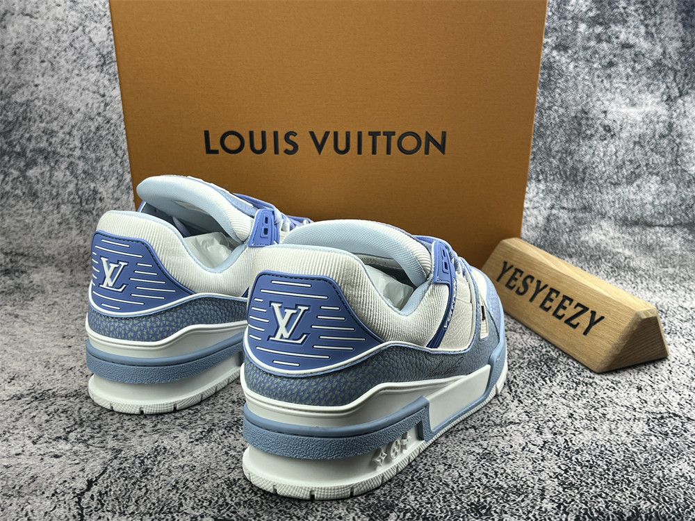UA LV Trainer Sneaker