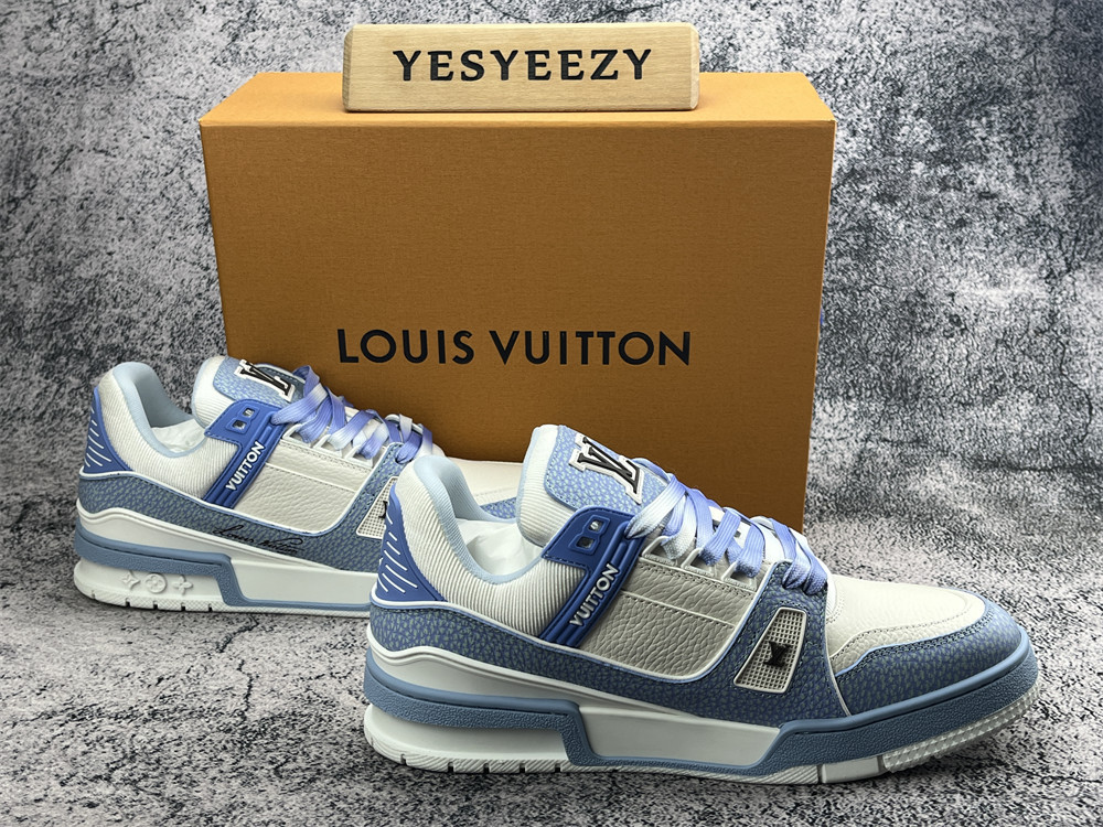 UA LV Trainer Sneaker
