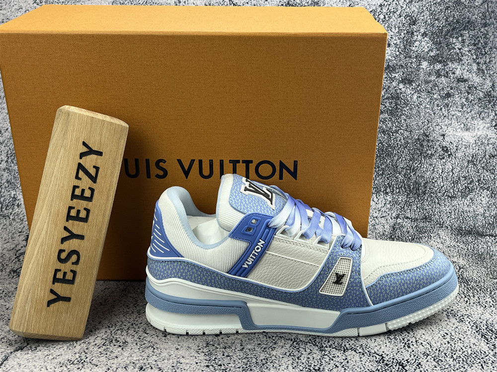 UA LV Trainer Sneaker