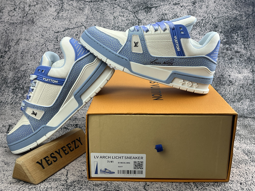 UA LV Trainer Sneaker