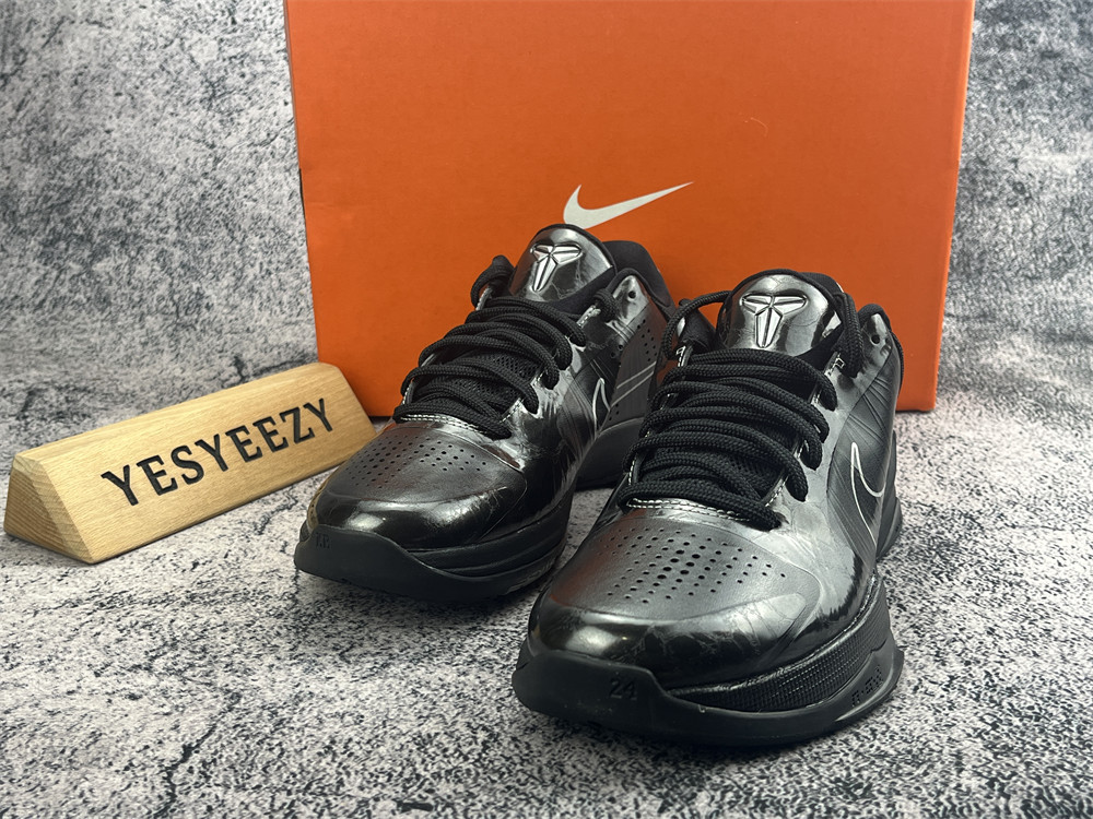 UA Nike Kobe 5 Blackout