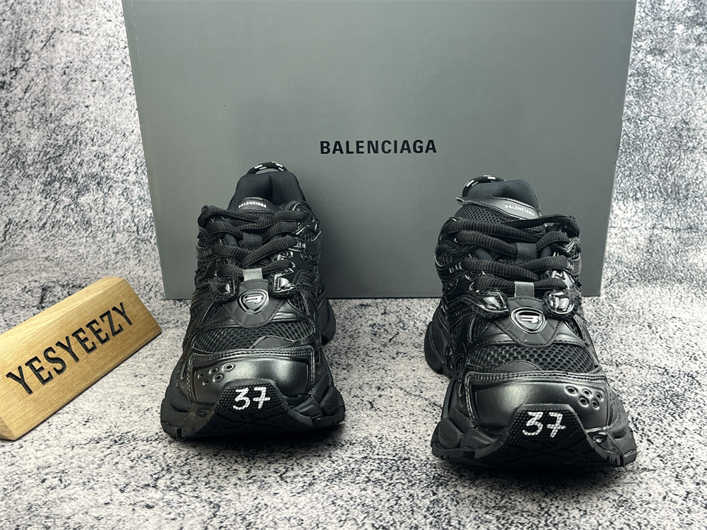UA Balenciaga Runner Sneaker