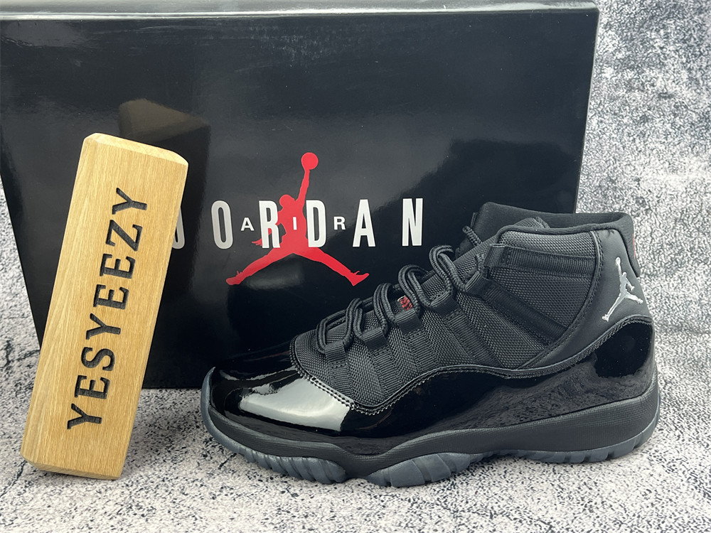UA Jordan 11 Retro