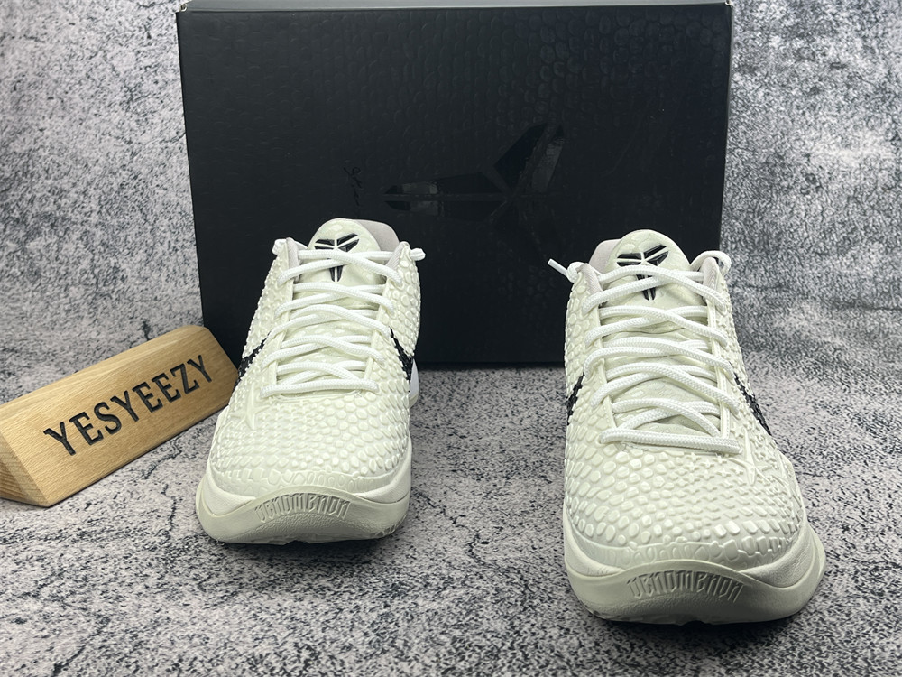 UA Nike Kobe 4 Protro