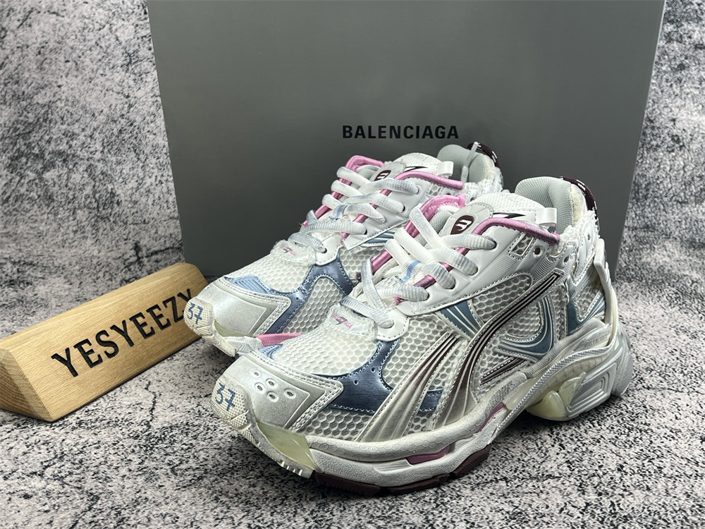 UA Balenciaga Runner Sneaker