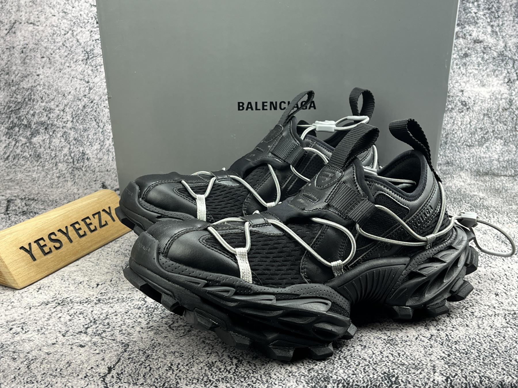 UA Balenciaga Sneakers