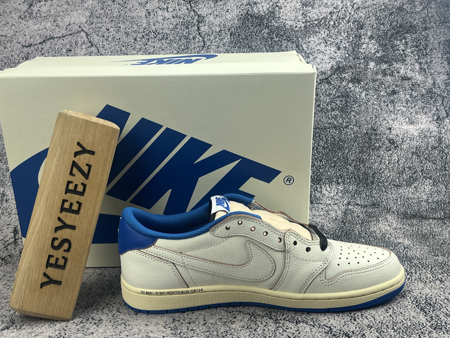 UA Air Jordan 1 Retro Low OG SP Fragment x Travis Scott Sail Military Blue