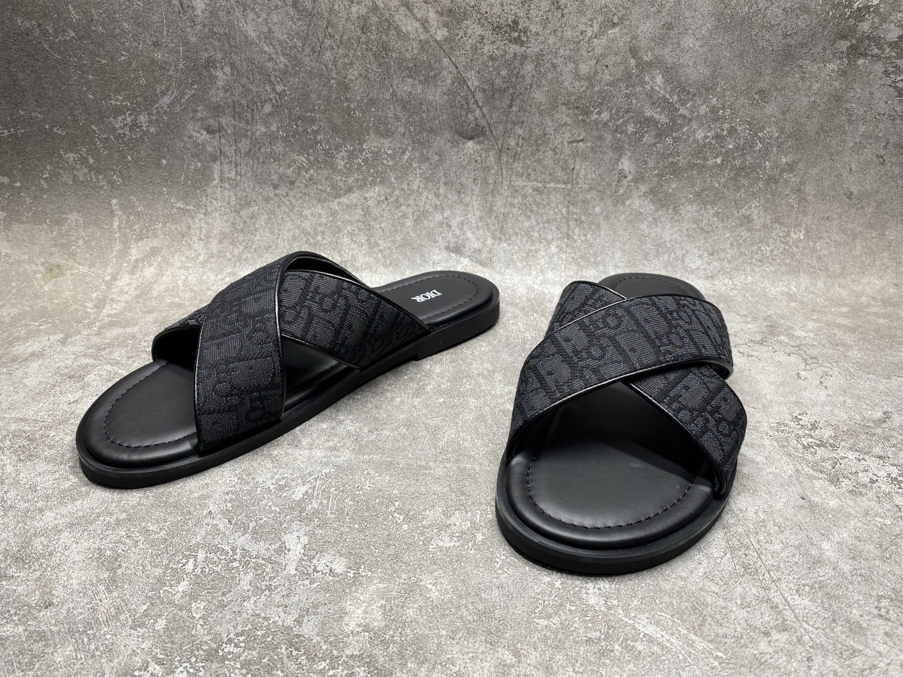 UA D10r Alias Sandal