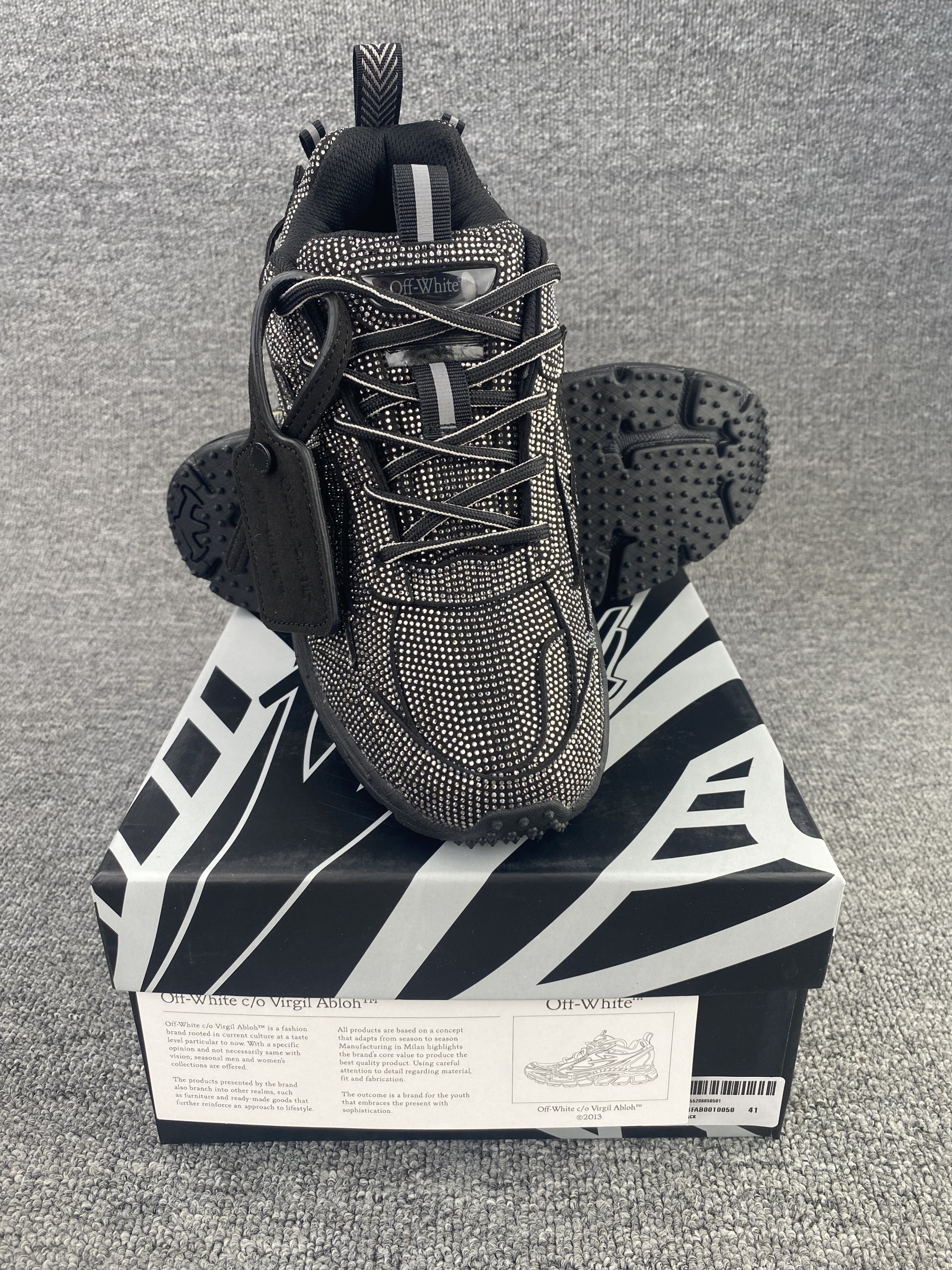 UA Off-White "BE RIGHT BACK"