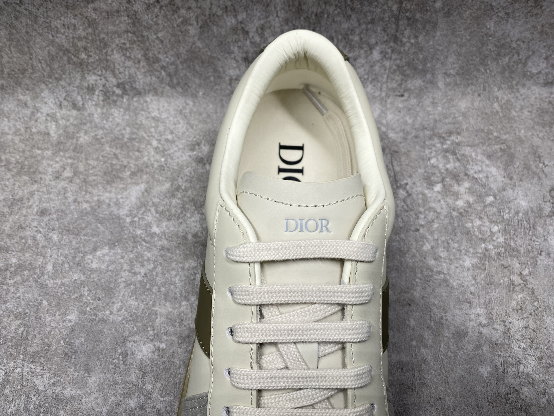 UA D10r B01 Matchpoint Sneaker