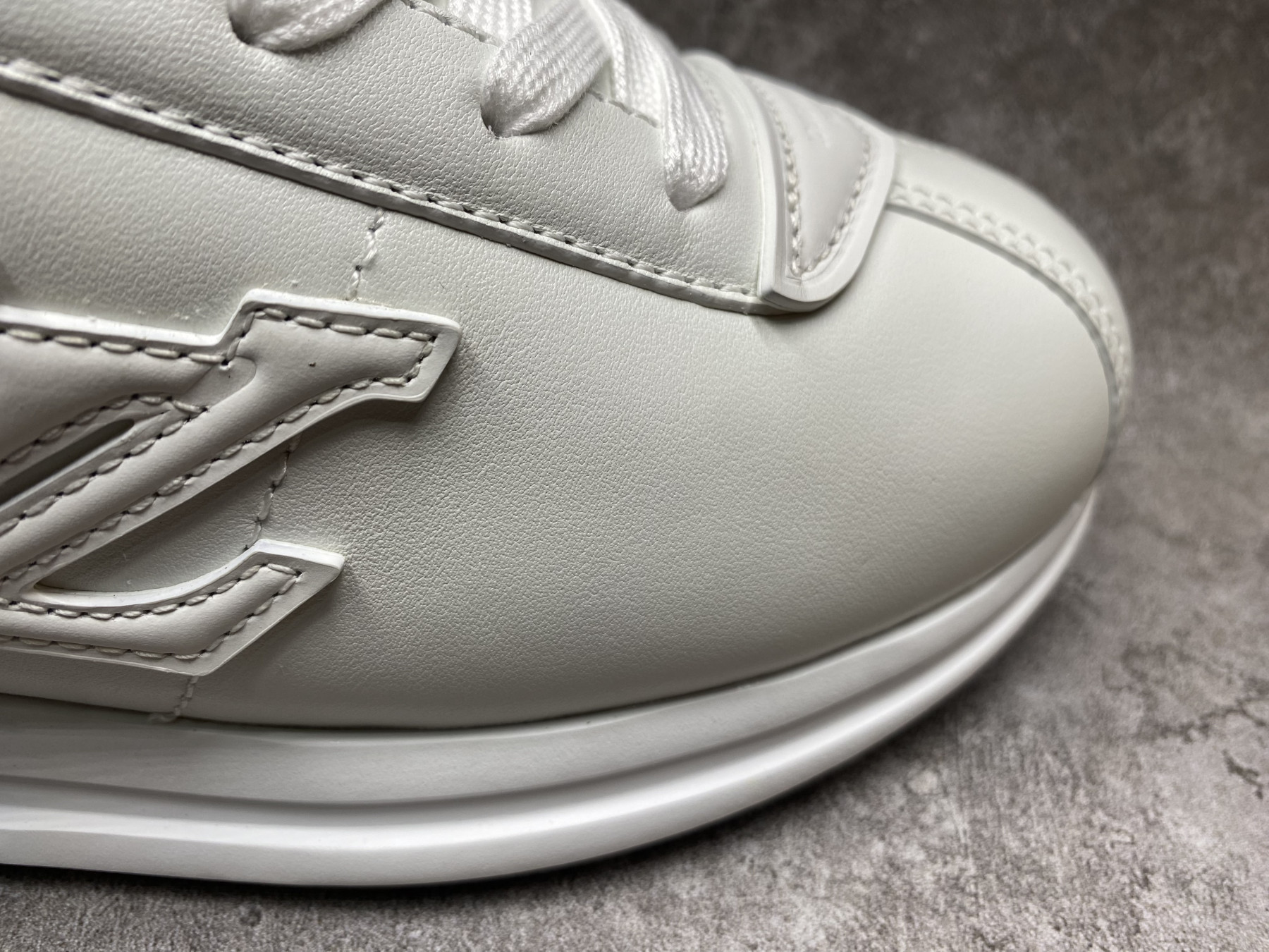 LV BUTTERSOFT Sneaker