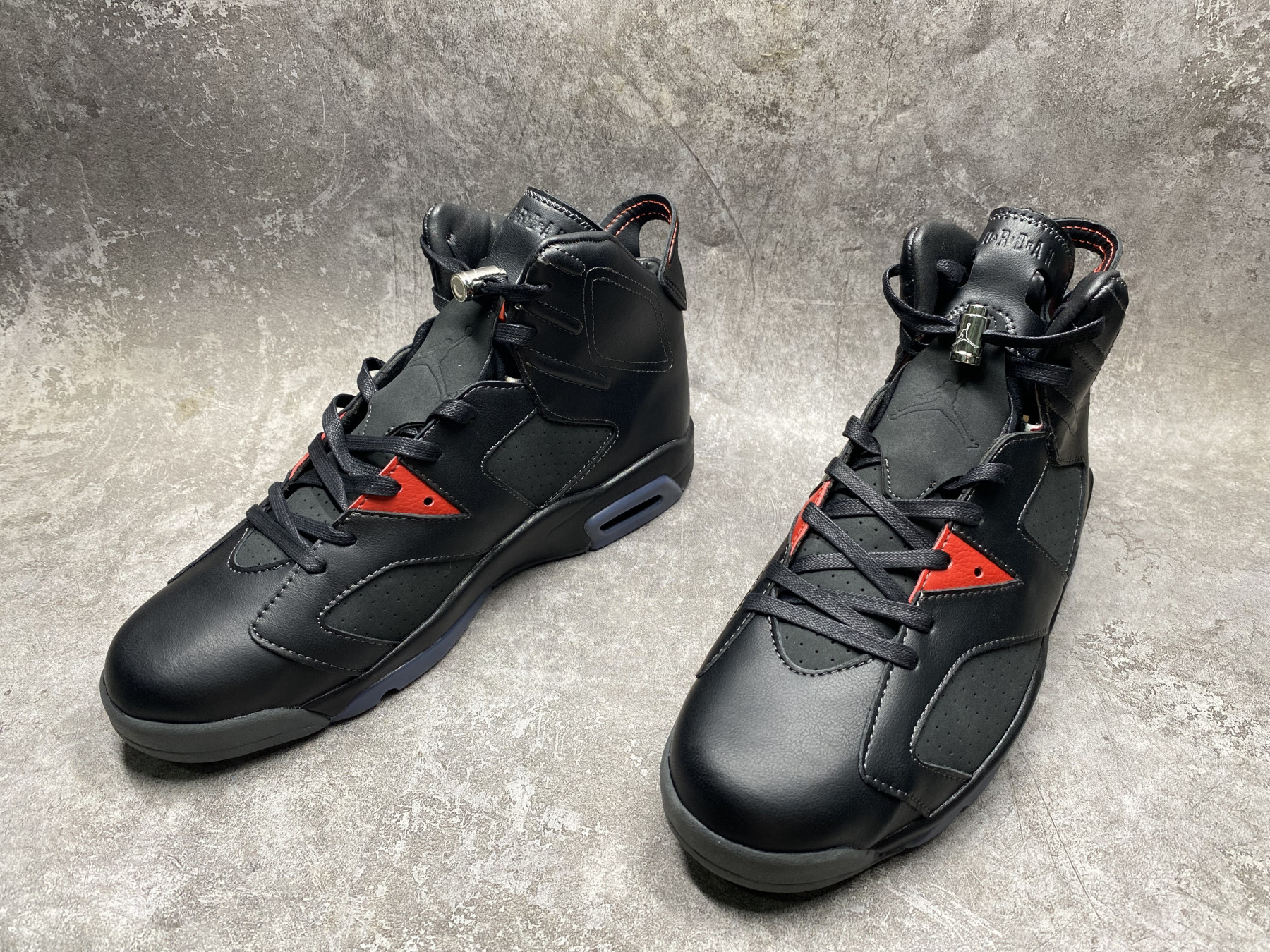 UA AIR JORDAN 6 Retro