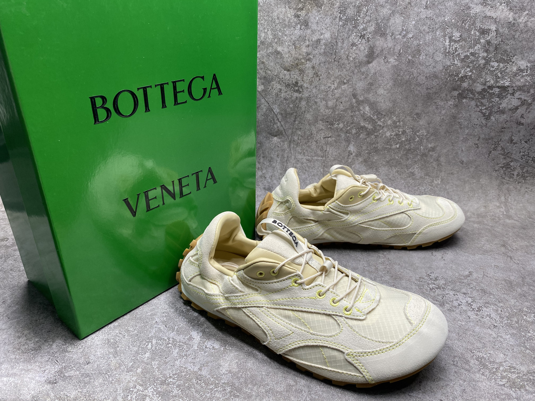 UA Bottega Veneta Orbit Flash Sneaker