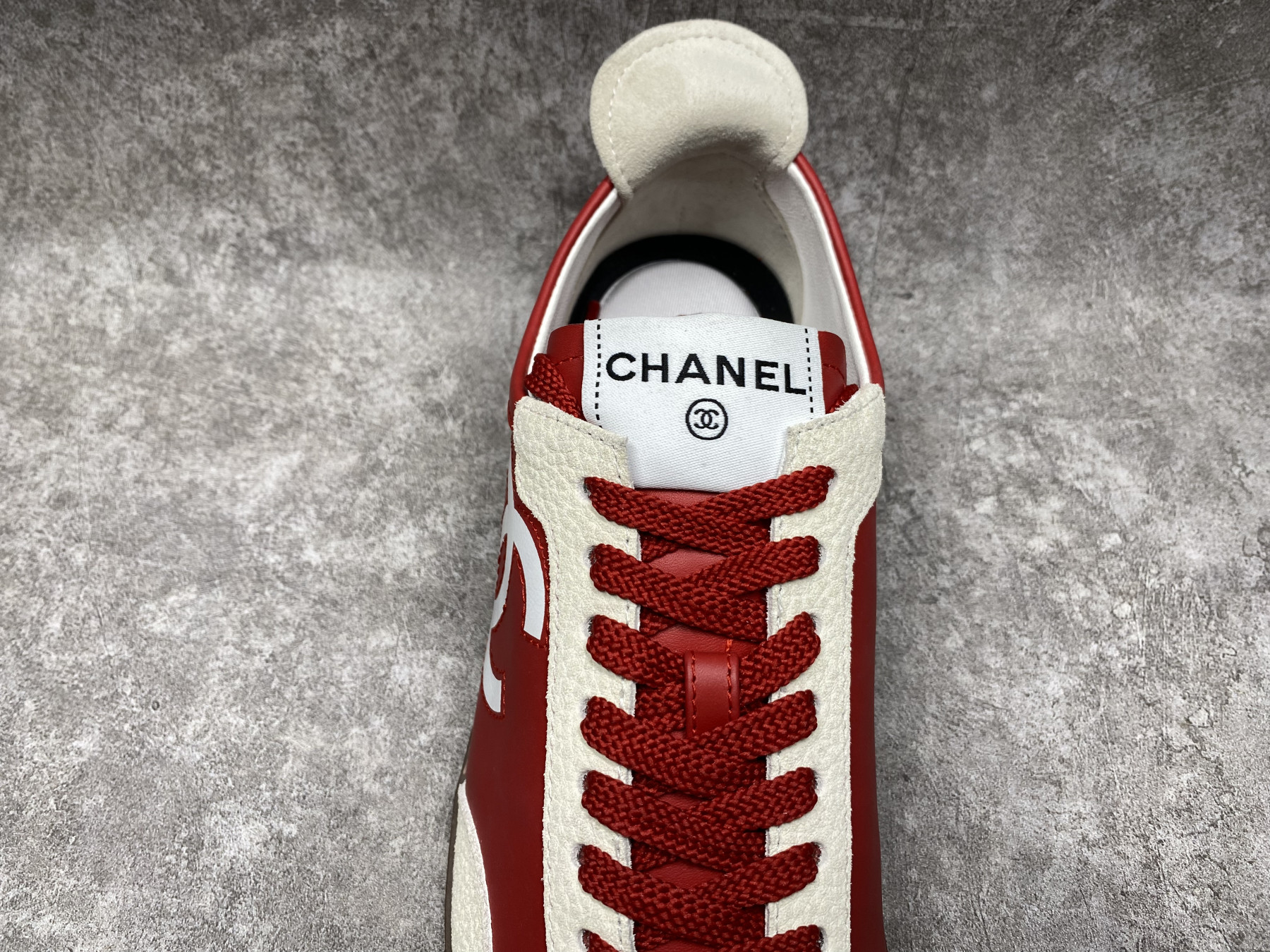 ua Ch**el trainers sneakers