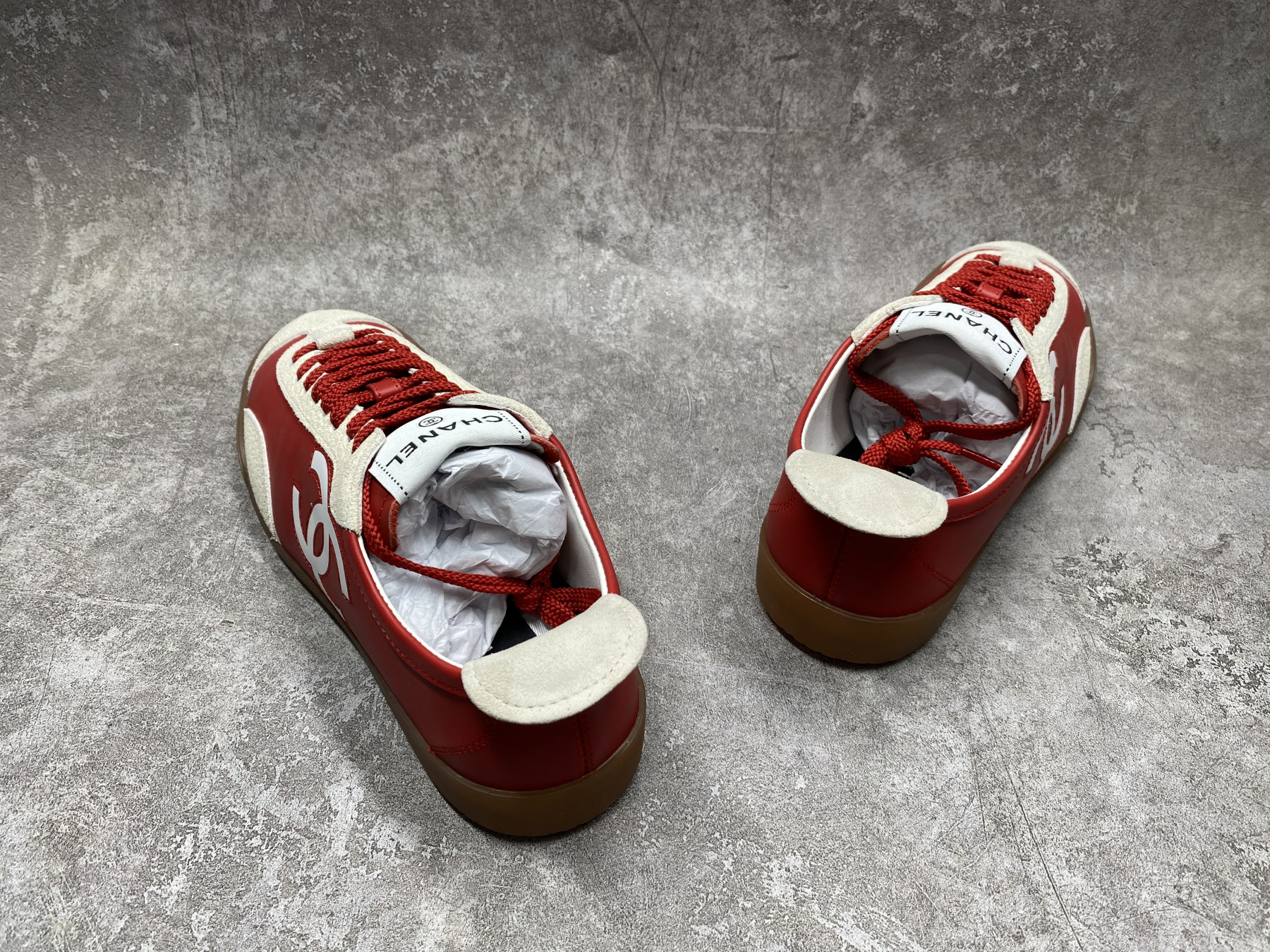 ua Ch**el trainers sneakers