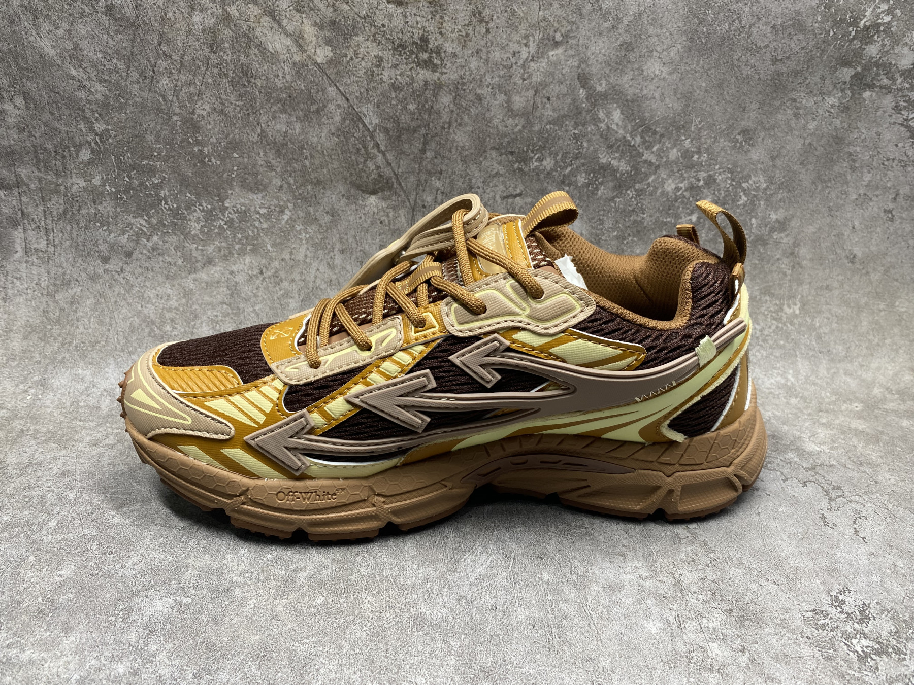 UA Off-White "BE RIGHT BACK"